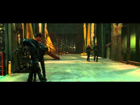 LEAL - DIVERGENTE SERIE - Clip adaptar