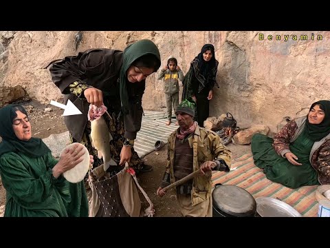 🌿 Peaceful Life in Tropical Nature: Mahpari & Shamsali's Day 🌅🥖