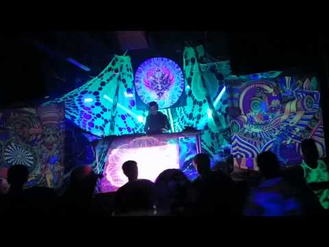 X.P. VOODOO live @ SONICA DANCE FESTIVAL TEASER @ PRAVDA CLUB (2)
