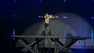 Download lagu BLACKPINK Lisa Thunder Solo Deadline Concert Ph Arena Bulacan Live Full Performance Fancam 블랙핑크 mp3