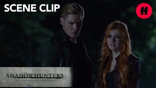 Shadowhunters | Season 1, Episode 8: Simon Runs Away