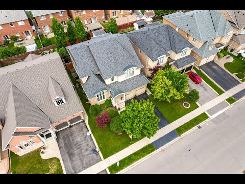 12 Mount Royal Circle, Brampton Home for Sale - Real Estate Properties for Sale