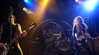 2015-02-17 Against Me (10)   T S R  And Walking Is Still Honest @ Vinyl