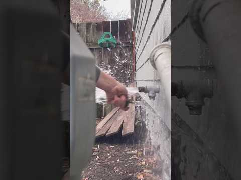 Managed To Not Get Wet! #plumbing #underpressure #tradeschool