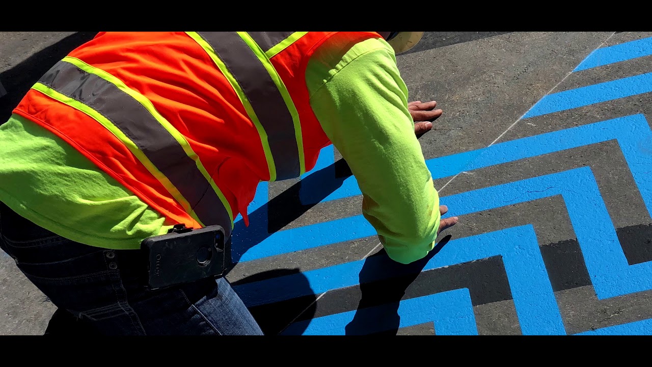 LinkedIn - Blue Line Striping