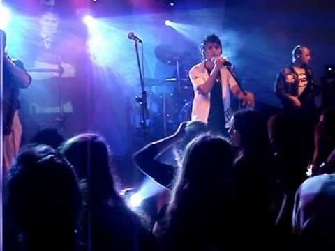 Choro Porque Te Amo video
