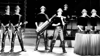 Devo - Freedom of Choice Theme/Whip It/Girl U Want EZ (In Studio Practice 1982)