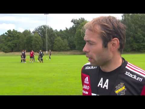 Alm om Friends: "Vi är inställda på dåligt gräs"