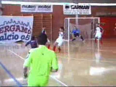 29/3/8 SERIE B: Bergamo C5 - Domus , highlights . . . futsal / calcio a 5