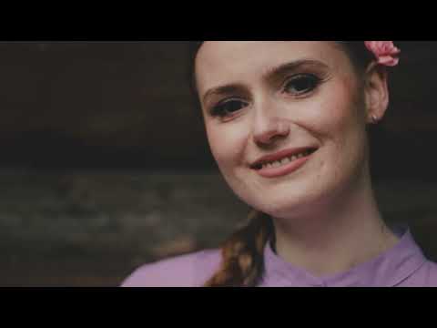 Karczmarze - Kiedy patrzę w Twoje oczy | Official Video |