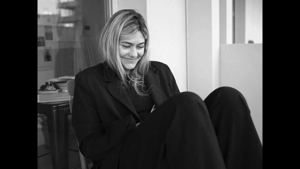 Miniature de la vidéo UN JOUR, PEUT ETRE - Court-métrage du film Un jour peut-être