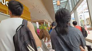 20260815 1100h Queue @ Mom's Touch Singapore Finally Moving