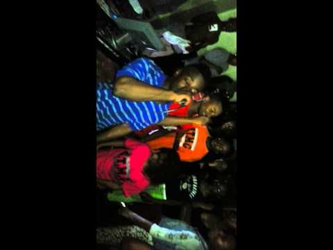 Monterrio performing