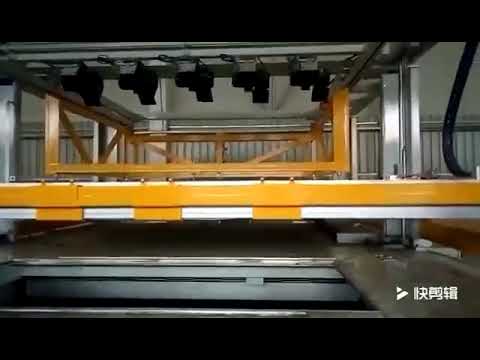 Fully automatic plastic thick sheet thermoforming equipment