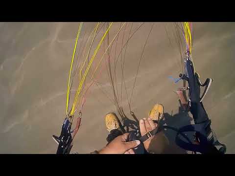 Voo em Peruíbe com pouso forçado do Claudião - Sergião ParaMotor