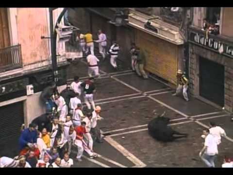 July 10 2001 encierro with Jandilla bulls in Pamplona