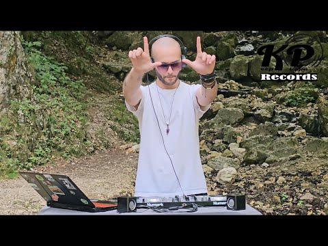 Progressive House Mix '24 - Live with IO:NU @Solomon's Rocks, Brasov Romania