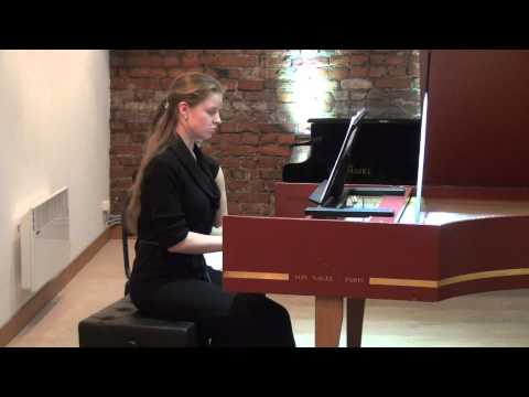 Anastasiya Akinfina in Gnessin music school./ L. Couperin; O. Gibbons./ Harpsichord/ Russia