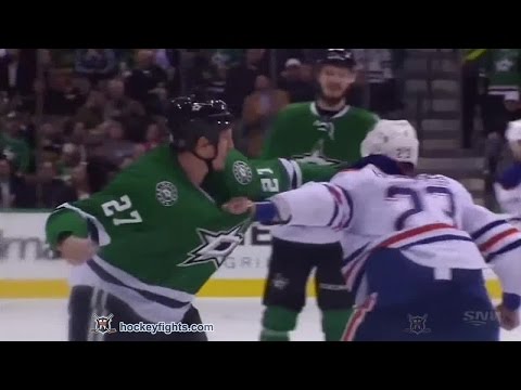 Matt Hendricks vs Travis Moen