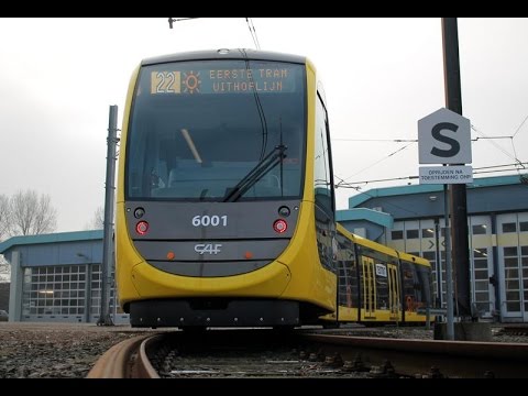 Perspresentatie van de eerst Uithoftram * CAF Urbos 100 *