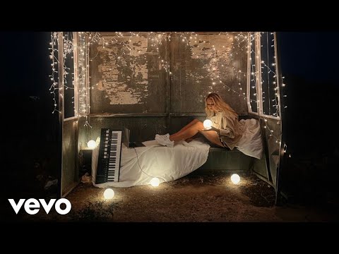 Revelle - zu spät (offizielles musikvideo)