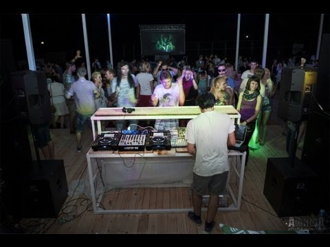 Bermudos presents: Eternal Return World Tour - And Id (live) & Ralf Kollmann [Mobilee]