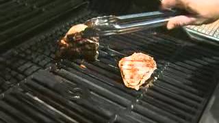 Cris' Tips - How to Grill Great American Chicken