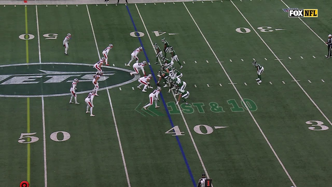 Breece Hall of to the races for long touchdown run