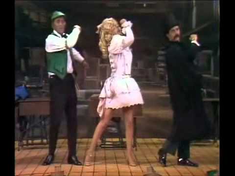 It's Better With a Union Man - Ann-Margret, Dean Martin, Bob Newhart