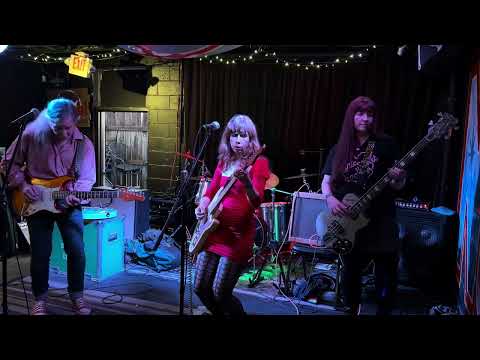 Blue Valentine by Beth Lee