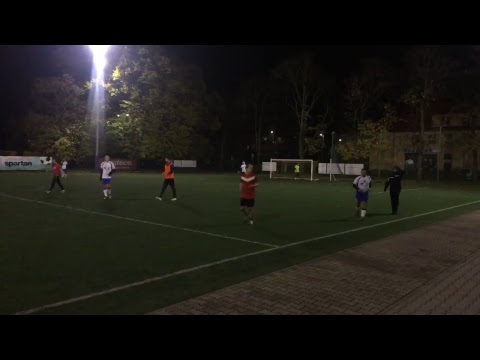 08.11 Anonymous (czerwone) - JM Auto Team (białe)