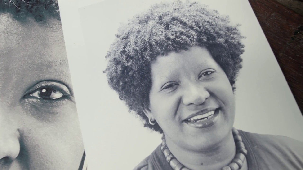 EM BUSCA DE LÉLIA | Filme completo