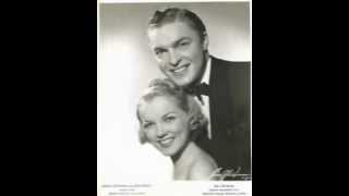 Time Was (1941) - Bob Eberly and Helen O&#39;Connell w/ Jimmy Dorsey