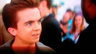 Agent cody banks 2 airport scene