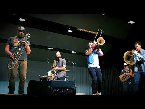 Streetbandits - Funky Town / I Feel Good / Bad Romance / Viva La Vida / Poker Face