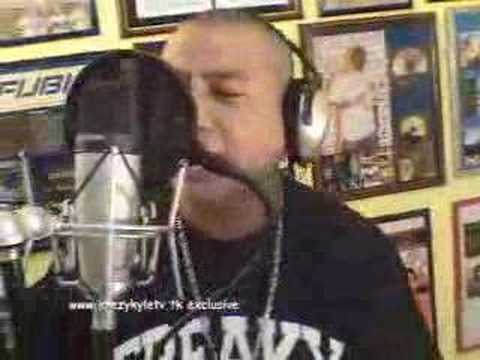 NO ALBUM GOT SKILLS TV - Mike Kosa performs My Game