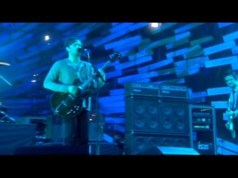 Kings Of Leon Use Somebody The BRIT Awards 2009