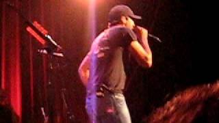 Luke Bryan - Good Directions