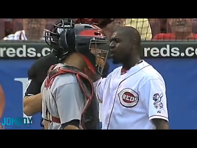 Cardinals and Reds Brawl and Johnny Cueto Kicks Everybody, a breakdown