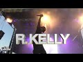 R Kelly Leg Shakin
