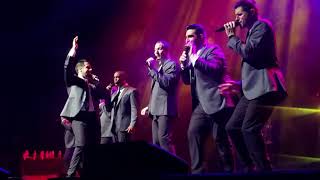 Straight No Chaser - &quot;The 12 Days of Christmas&quot;