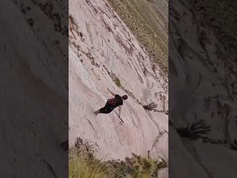 Camino de regreso del Puente del Diablo- Tres Cruces- Jujuy
