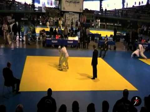 italiajudo.com_Camp Ita Cadetti 2011 - Finale 3° kg 60 - Francesco Zanasi vs Gianni Hrustic