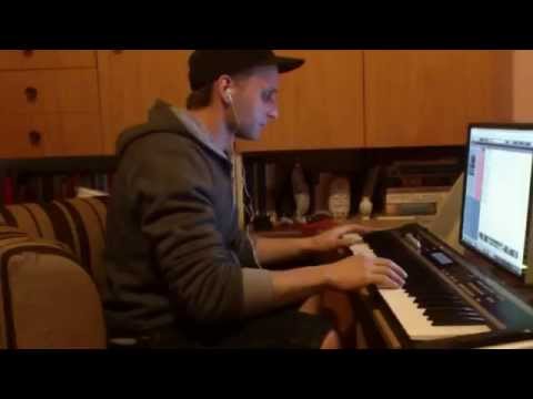 Mozart - 40th Symphony G Minor Intro (-peet- Keyboard Cover)