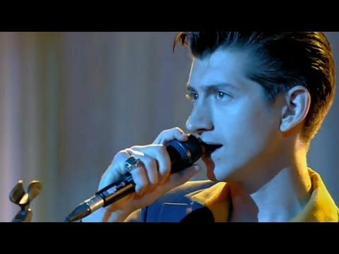 Arctic Monkeys - Arabella (Live)