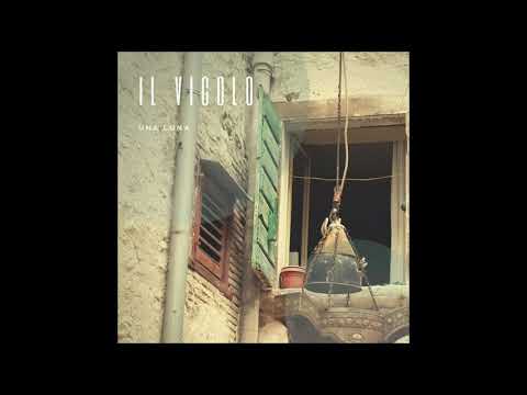 Una Luna - Il Vicolo