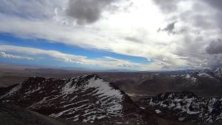 preview picture of video 'Chacaltaya Reaching the Top, Summit 5421meters Bolivia'