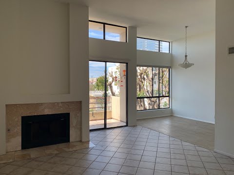 1312 South Saltair Avenue - 2br, 2ba in Prime West LA Location