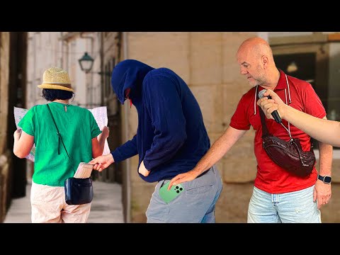 I HIRED a MAGICIAN to PICKPOCKETED the PICKPOCKETS