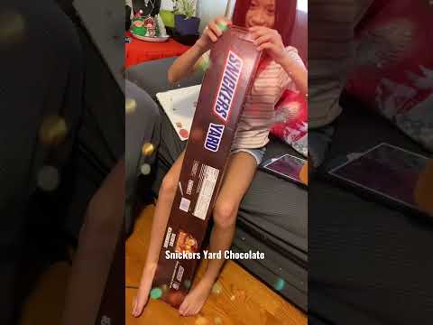 Snickers Yard Chocolate | Ayen and Aj | #Shorts